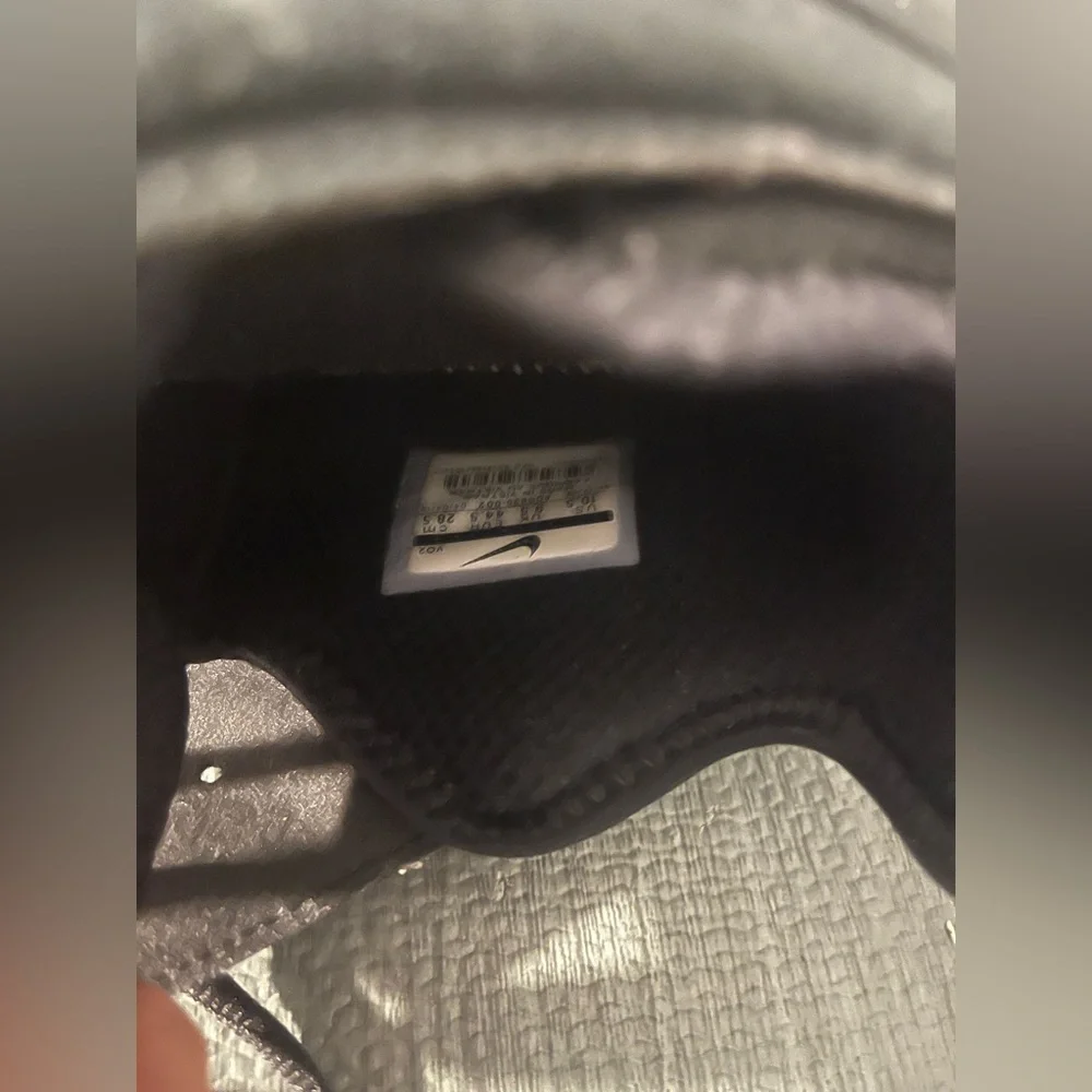 Nike Black and Cream Athletic Shoes - Picture 6 of 6